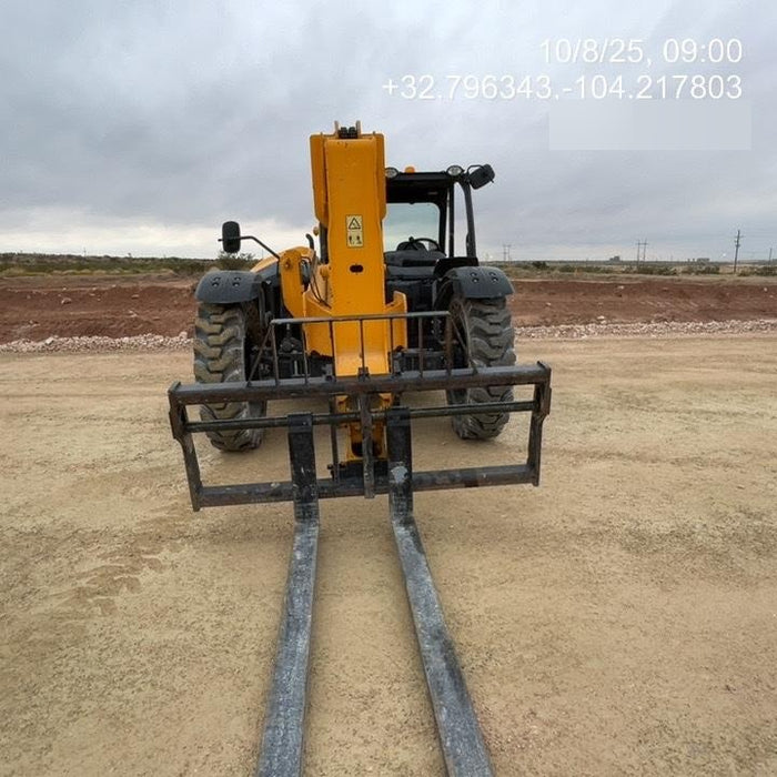 2020 JCB 509-42 Canopy, Solid Tires, Work Lights, Beacon, Aux Hydraulics, Back up Alarm, Lifting Eye, ES Decals