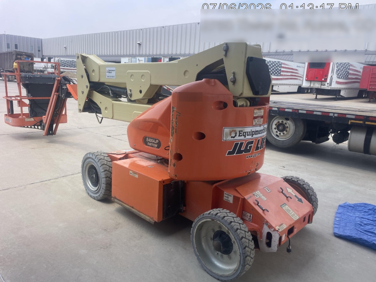 2019 JLG E400AJPN