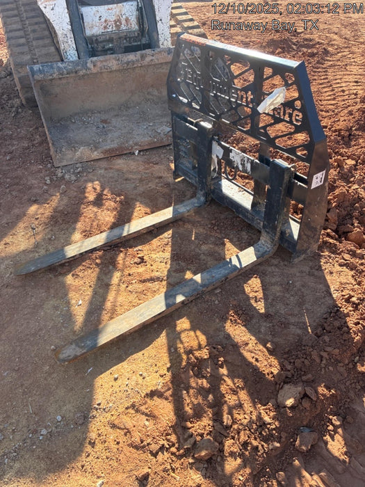 2025 PALADIN 48" Pallet Forks - Paladin