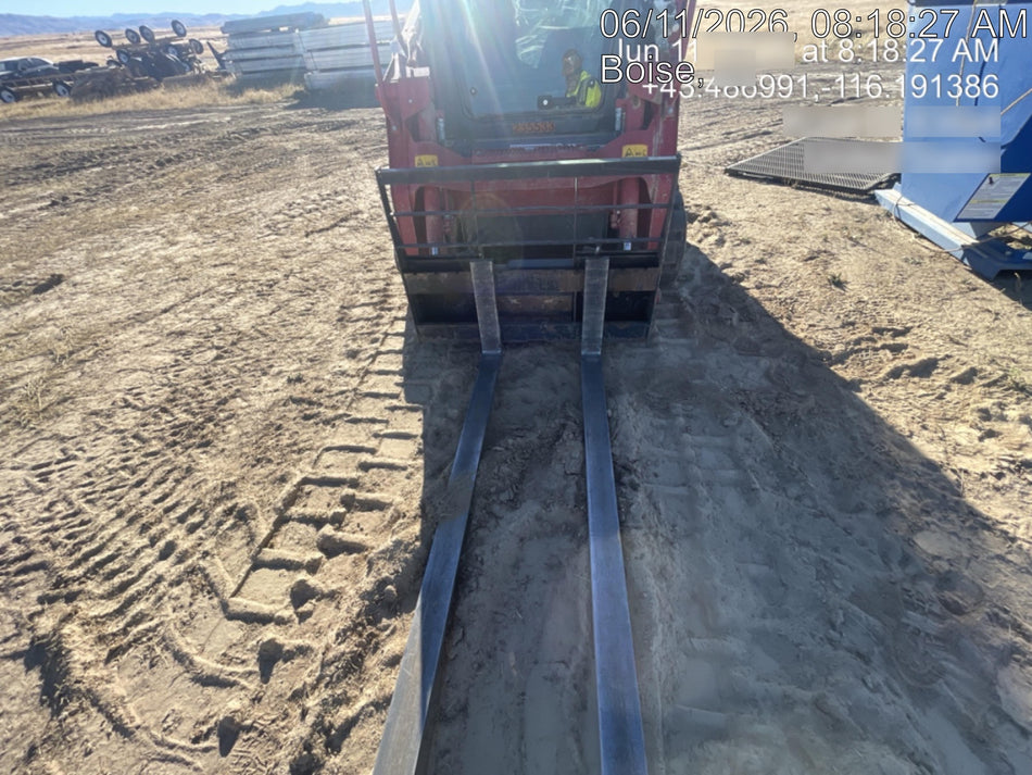 2022 ARROW MATERIAL HANDLING 60" Pallet Forks - Arrow