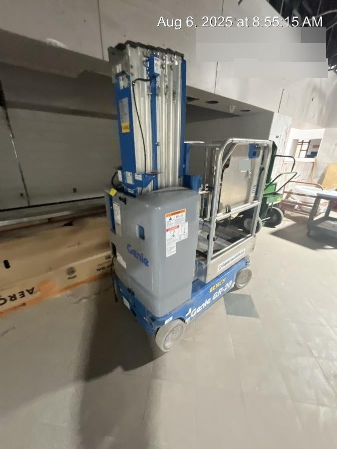 2021 GENIE GR-20