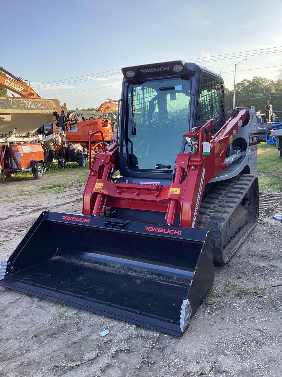 2022 TAKEUCHI TL12R2-CR
