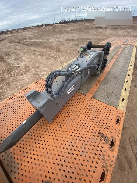 2025 EPIROC EC155T