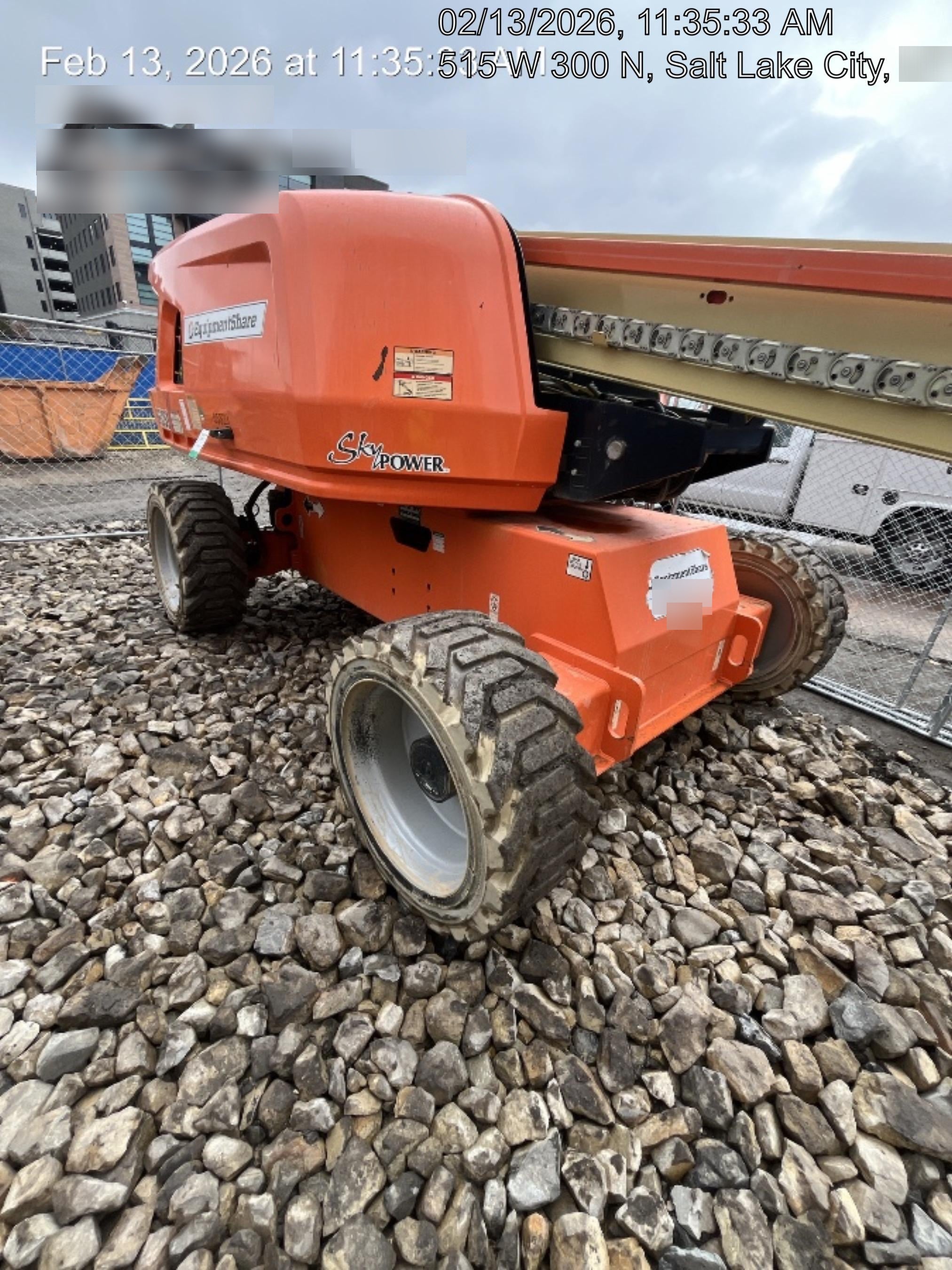 2020 JLG 660SJ