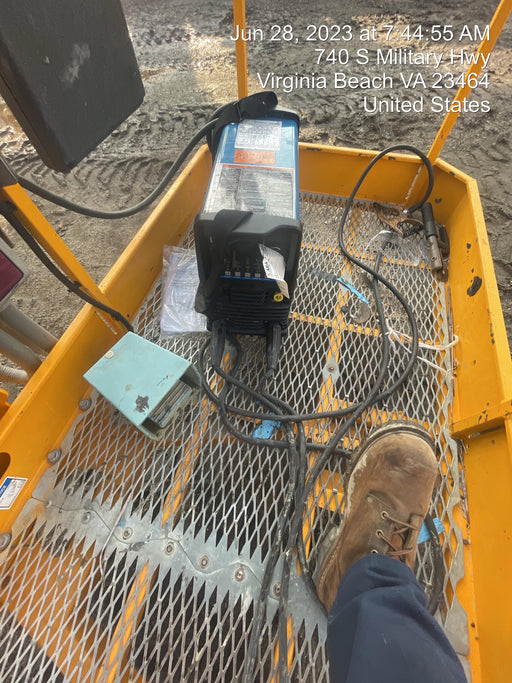 2022 MILLER ELECTRIC Maxstar 210 DX