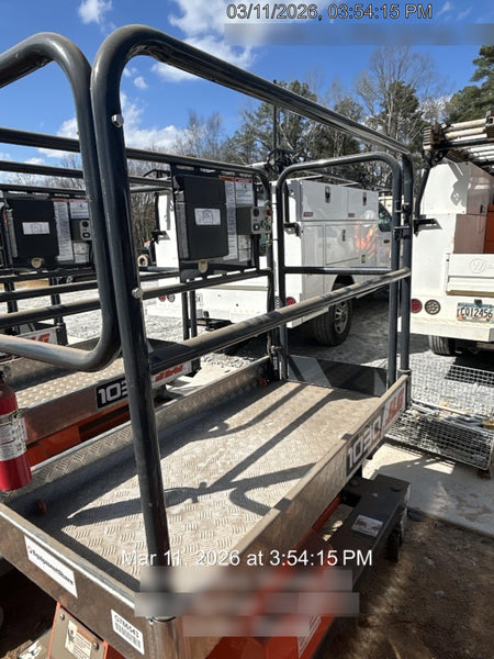 2023 JLG 1030P
