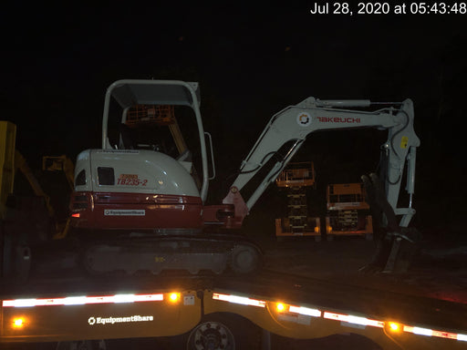 2020 TAKEUCHI TB235-2R