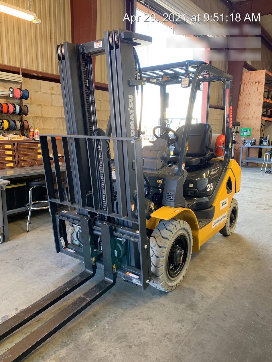 2021 KOMATSU FG25T-16