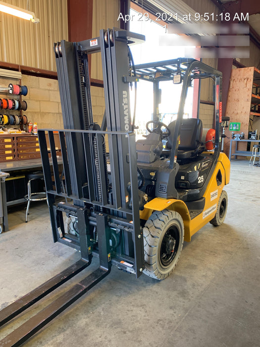 2021 KOMATSU FG25T-16