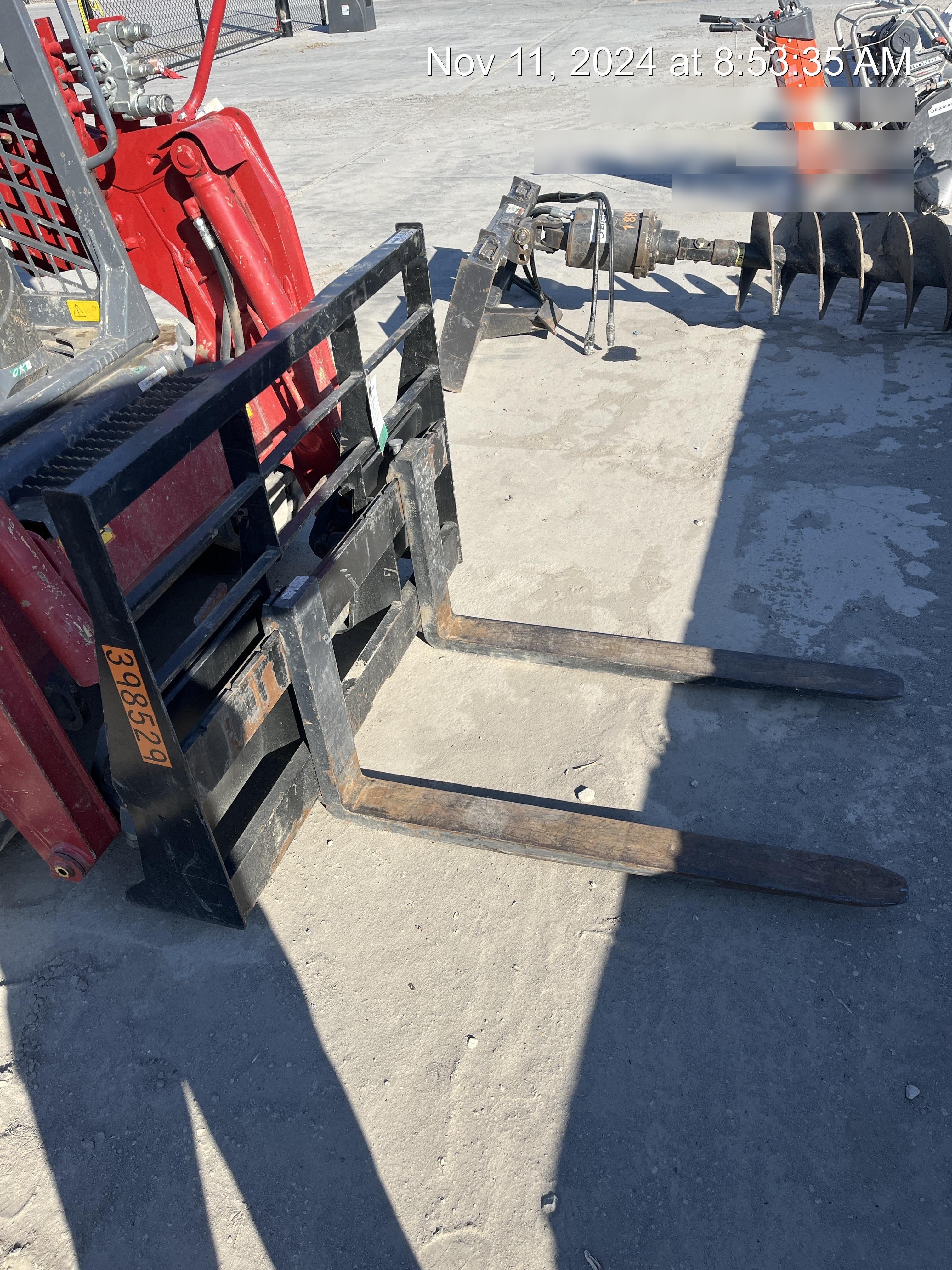 2024 ARROW MATERIAL HANDLING F5100CB