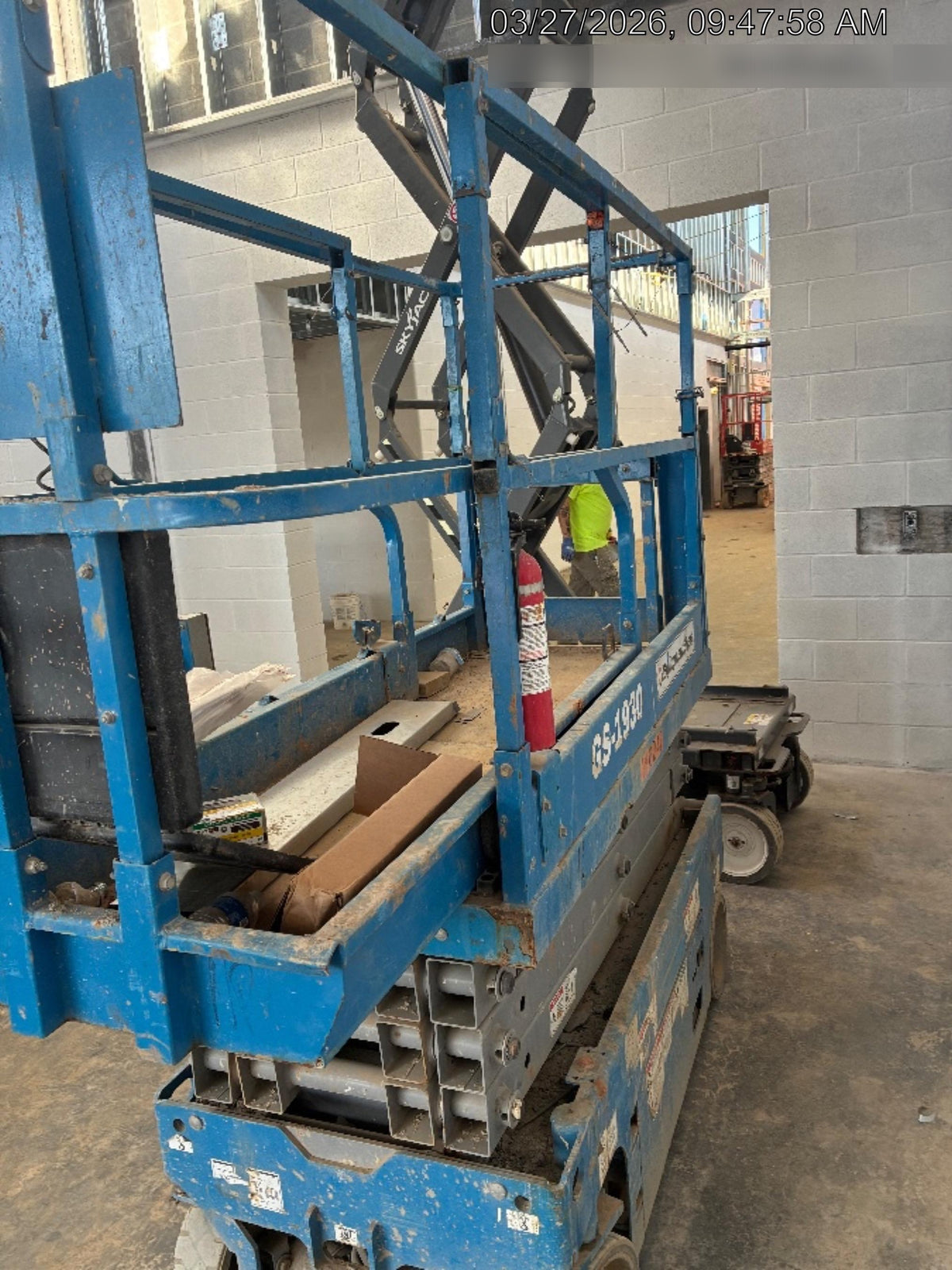 2020 Genie GS-1930 Solid Non Marking Tires, Beacon, Folding rails with half height swing gate
