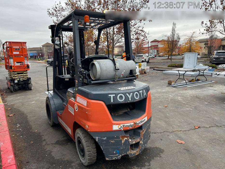 2022 TOYOTA 50-8FGU25