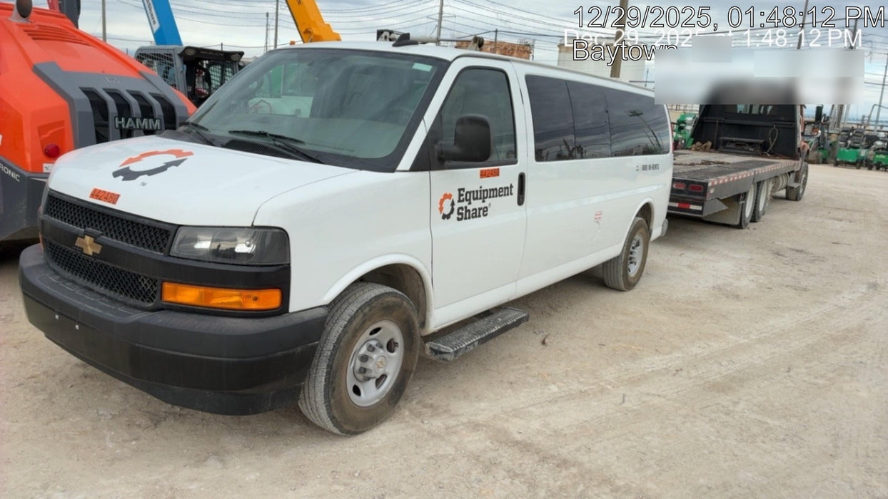 2024 CHEVROLET Express Van - Rental
