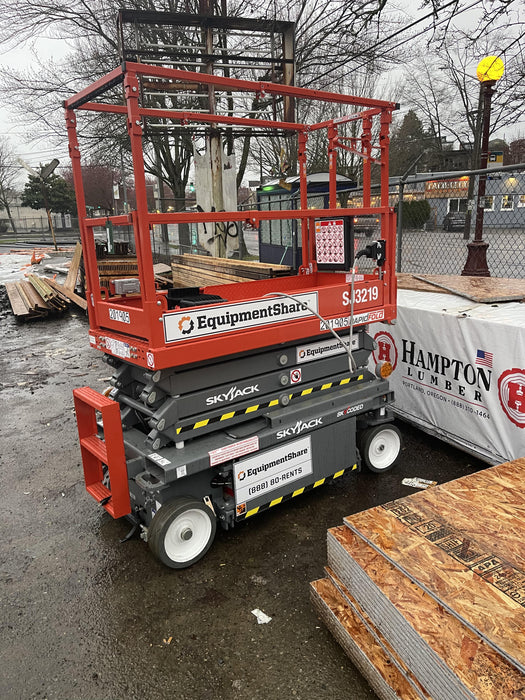2021 SKYJACK SJ3219