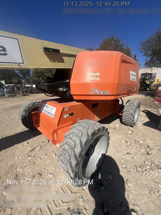 2019 JLG 660SJ