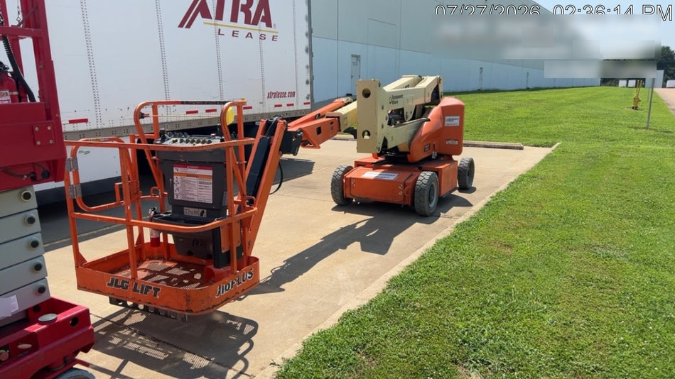 2020 JLG E400AJPN