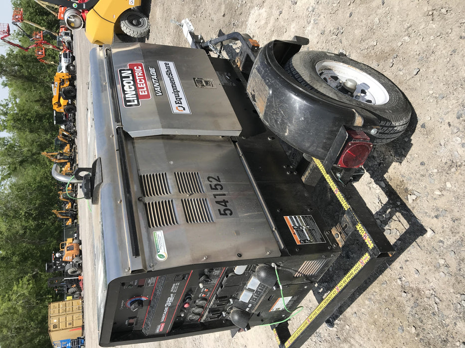 2019 Lincoln Electric Vantage 322 Welder Ready-Pak 3, Two wheel trailer, Fender and Light kit, Cable Rack