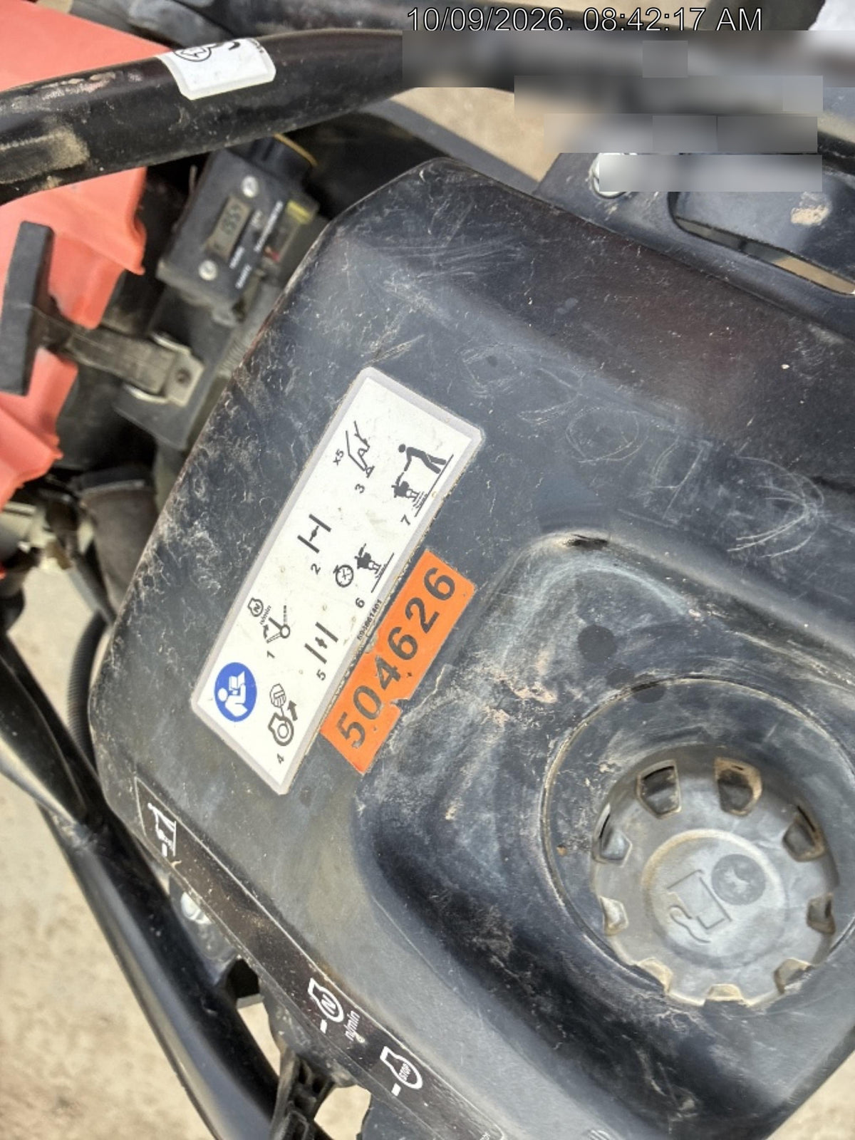 2025 HUSQVARNA LT6005