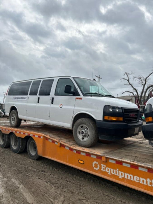 2023 GMC Savana 3500