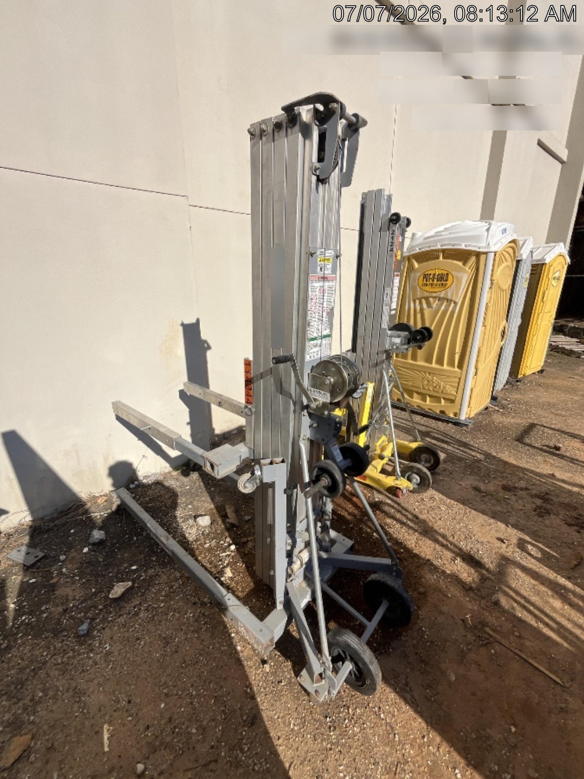 2020 GENIE SLC-24