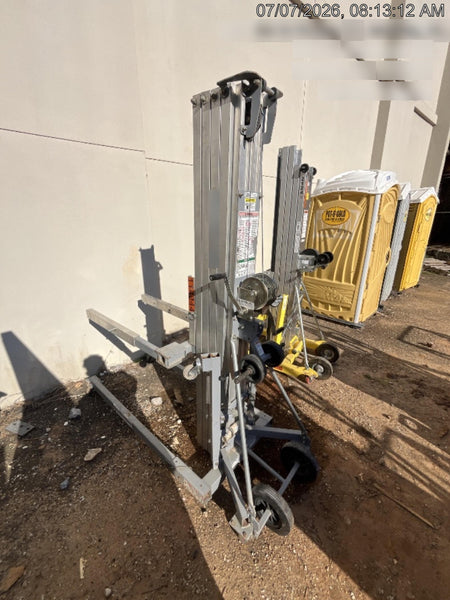2020 GENIE SLC-24
