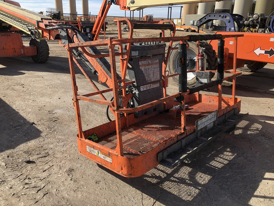 2018 JLG 660SJ