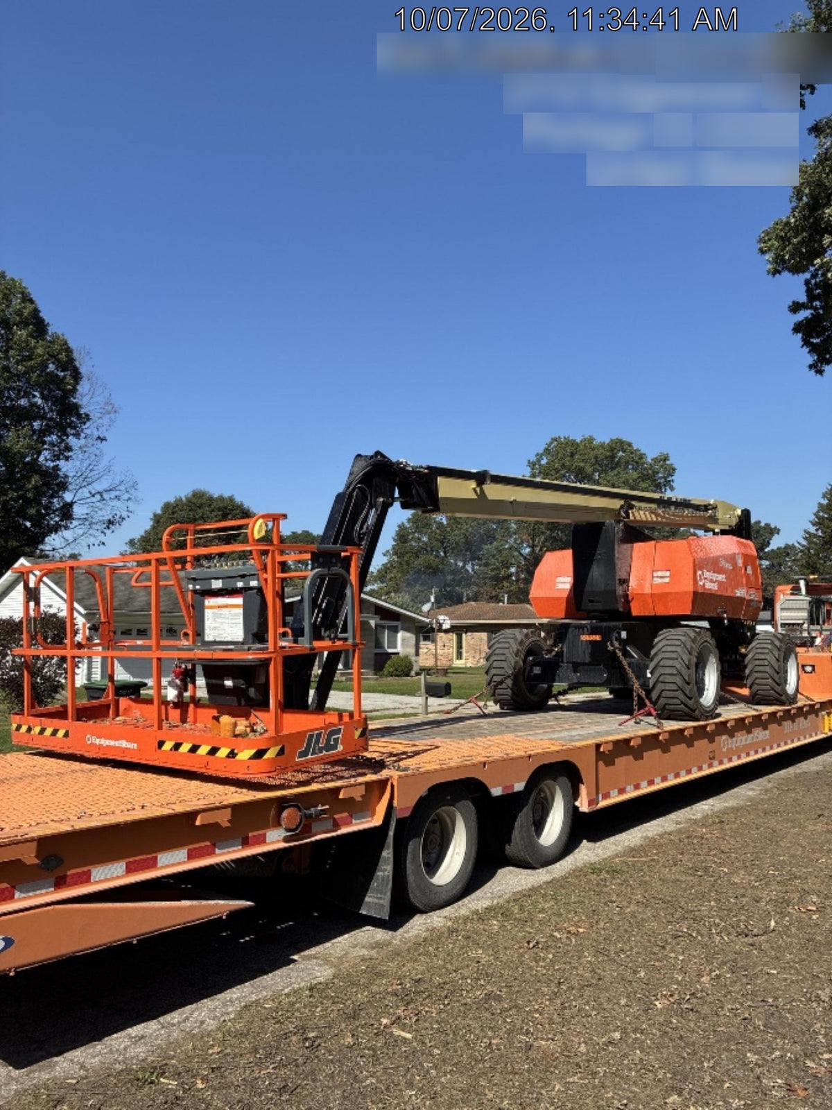 2025 JLG 800AJ