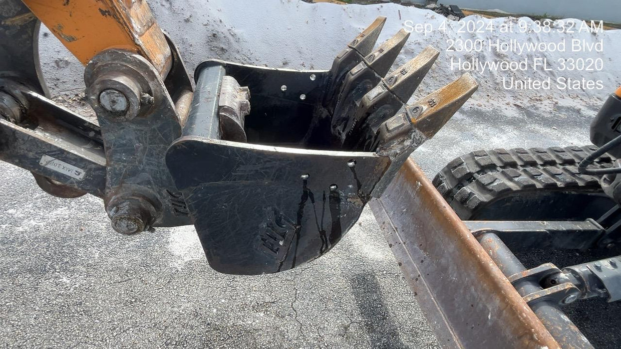 2013 WERK-BRAU 18" Bucket - Werk-Brau