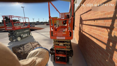 2022 JLG ES2632