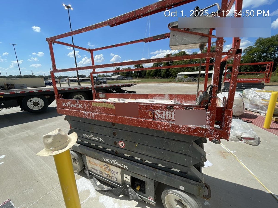 2016 Skyjack SJIII-3226 Standard Options