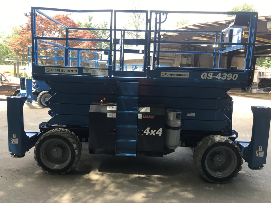 2020 GENIE GS-4390 RT