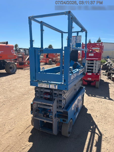 2020 Genie GS-1930 Solid Non Marking Tires, Beacon, Folding rails with half height swing gate, 800W Inverter