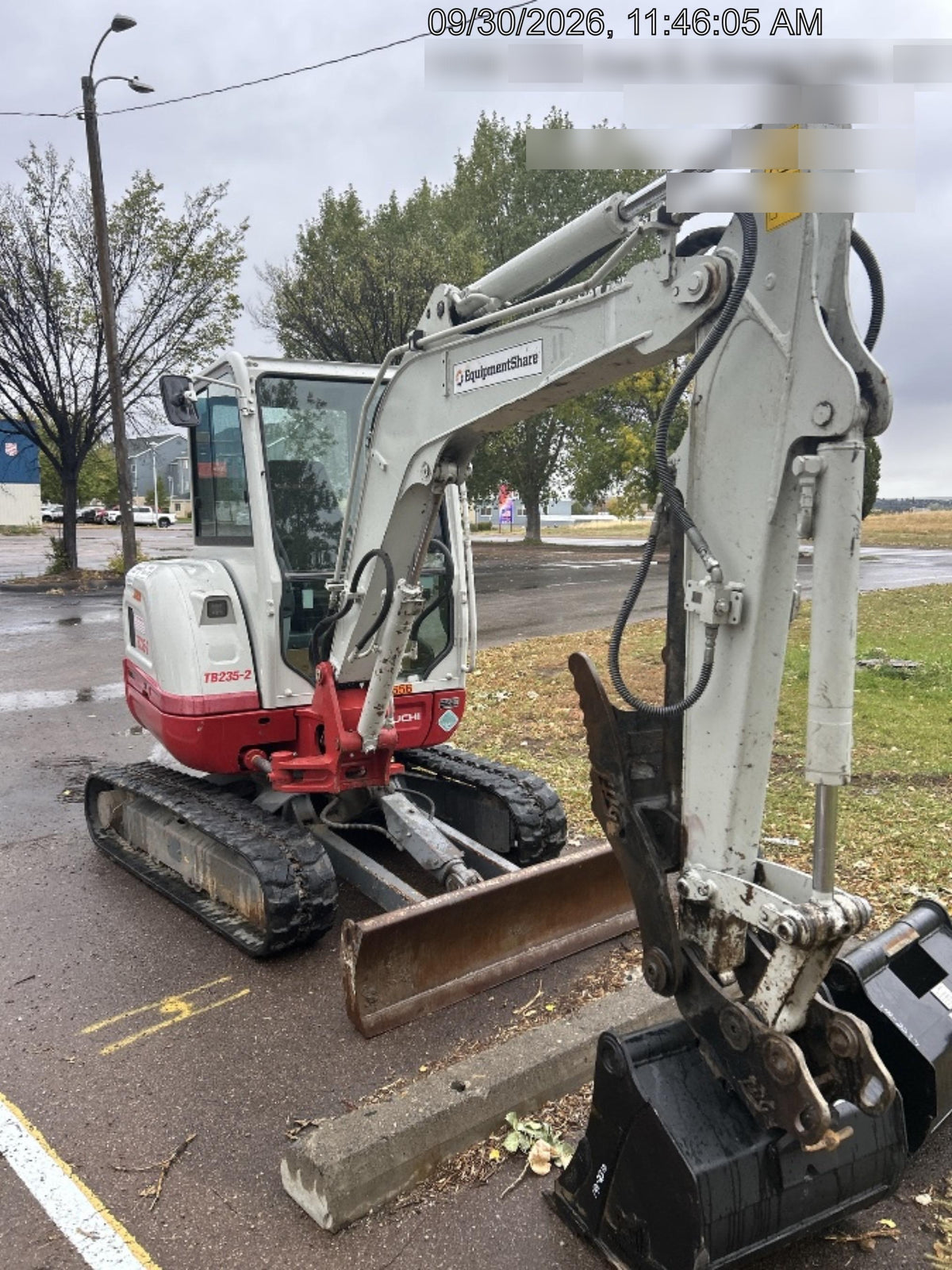 2022 TAKEUCHI TB235-2CR