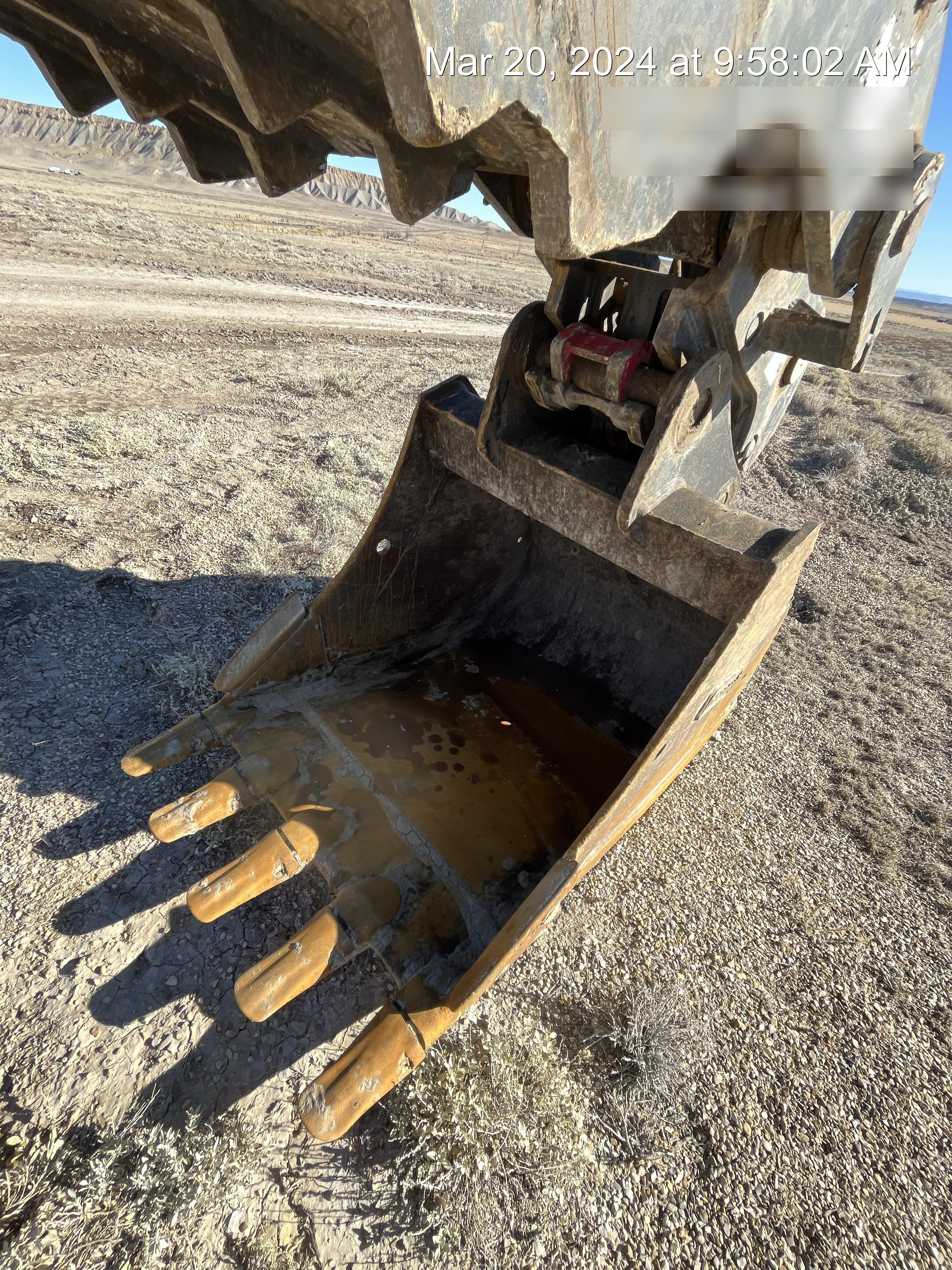 2020 DOOSAN 42" Excavator Bucket
