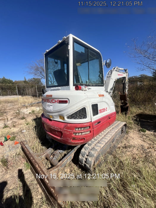 2020 TAKEUCHI TB-235-2CR