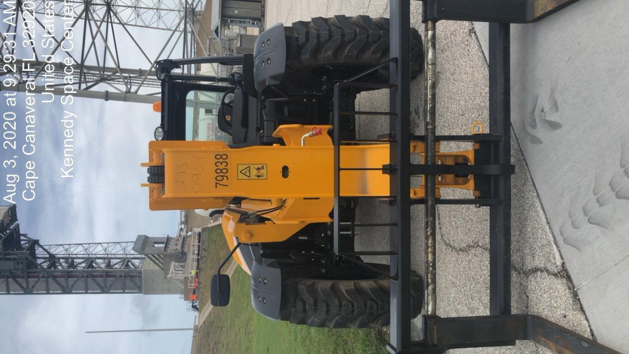 2020 JCB 509-42 Canopy, Solid Tires, Work Lights, Beacon, Aux Hydraulics, Back up Alarm, Lifting Eye, ES Decals