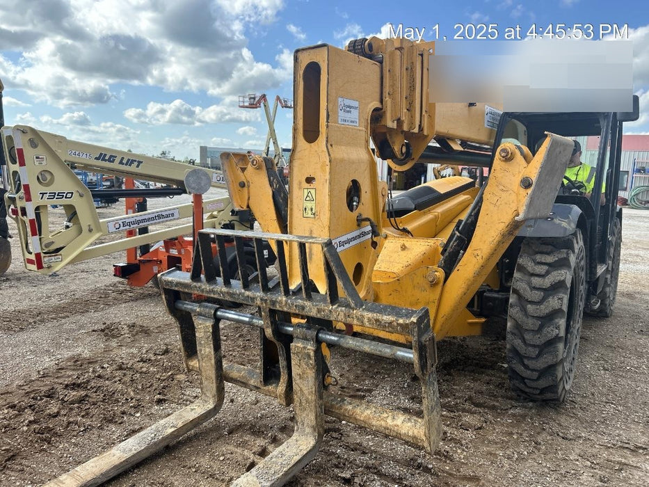 2019 JCB 510-56 74 HP, Beacon, Worklights, Aux Hydraulics, Solid Tires, 60" Carriage/Forks