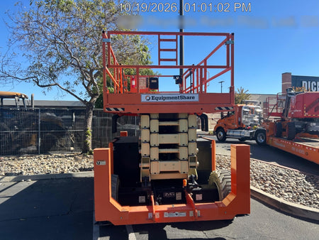 2020 JLG 530LRT