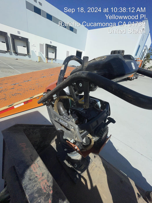 2024 HUSQVARNA LT6005