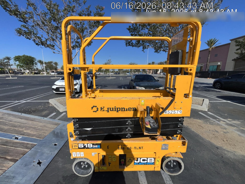 2024 JCB S1932E