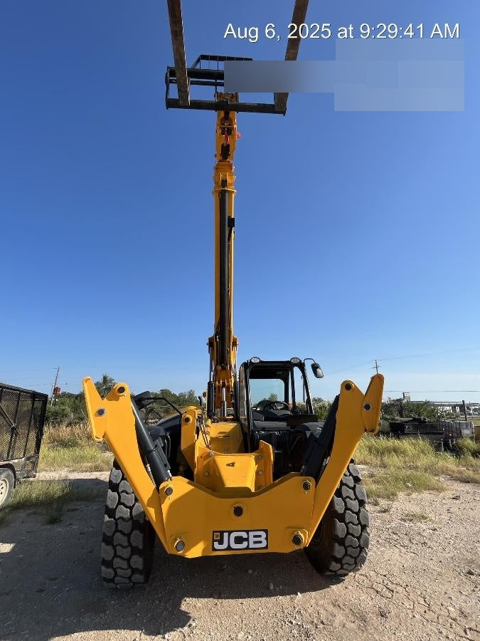 2025 JCB 512-56
