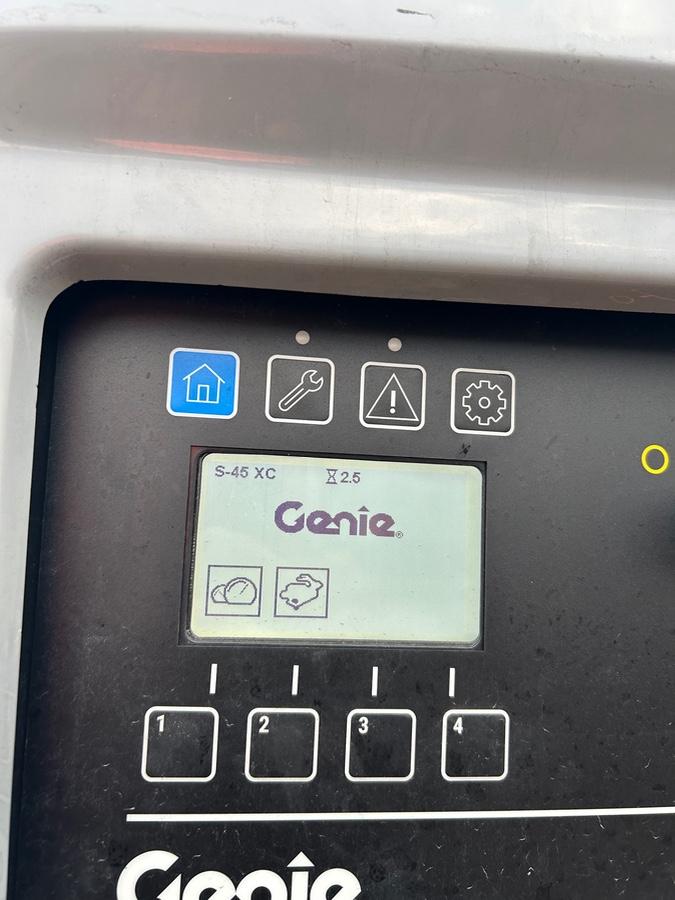 2024 GENIE S-45 XC