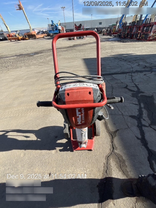 2020 HILTI TE 3000-AVR