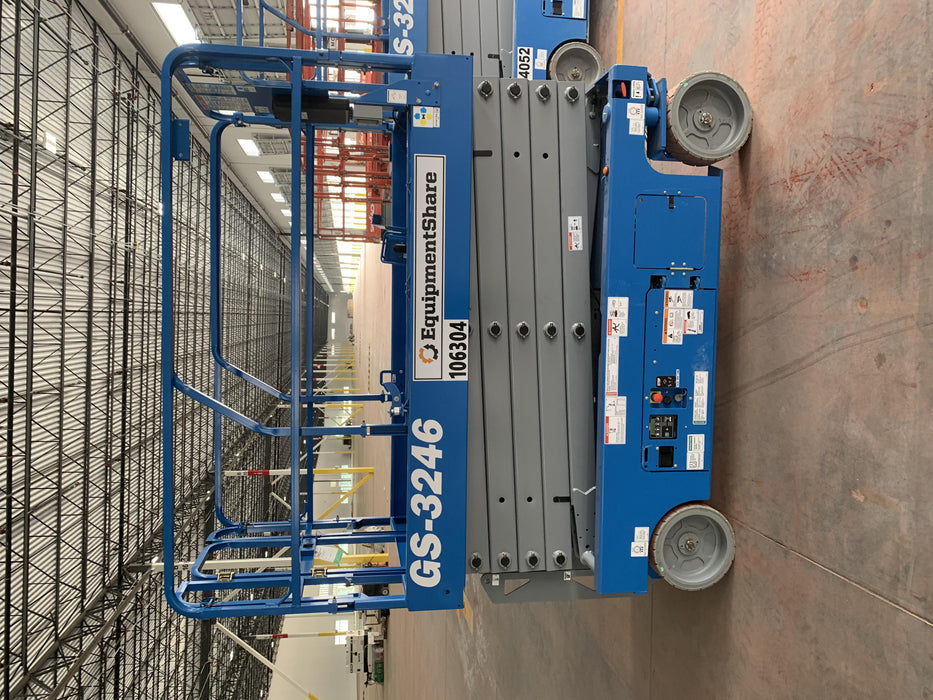 2020 Genie GS-3246 Standard, Folding full height swing gate