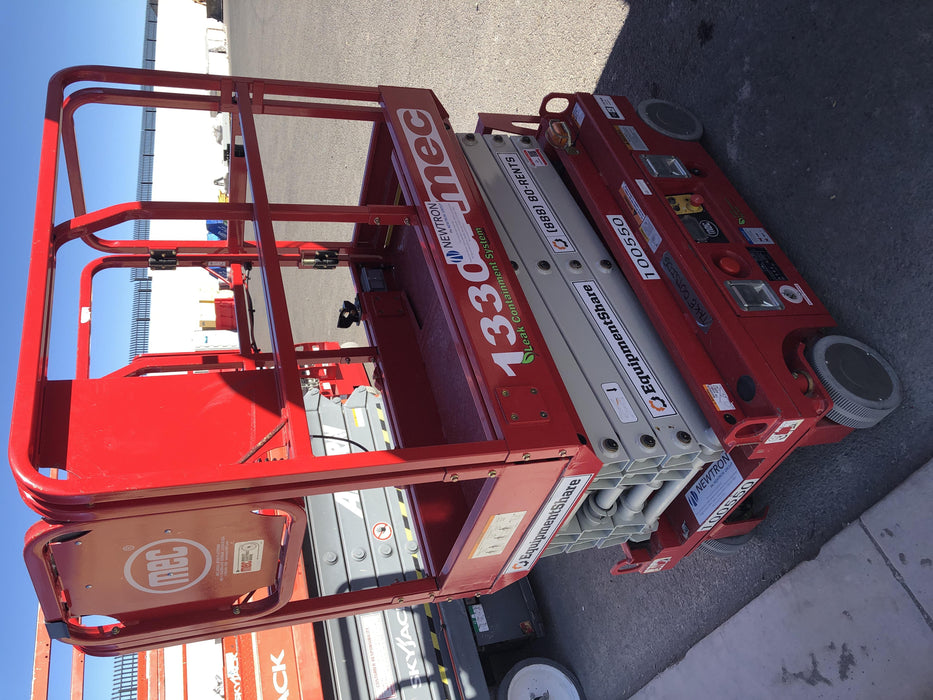 2020 MEC 1330SE Solid NM Tires, Steel Swing out Doors, LCS, Beacon, 900W Invertor