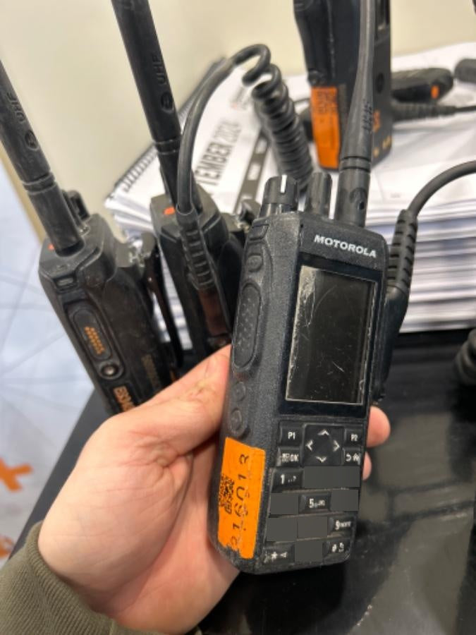 2023 MOTOROLA R7 DISPLAY
