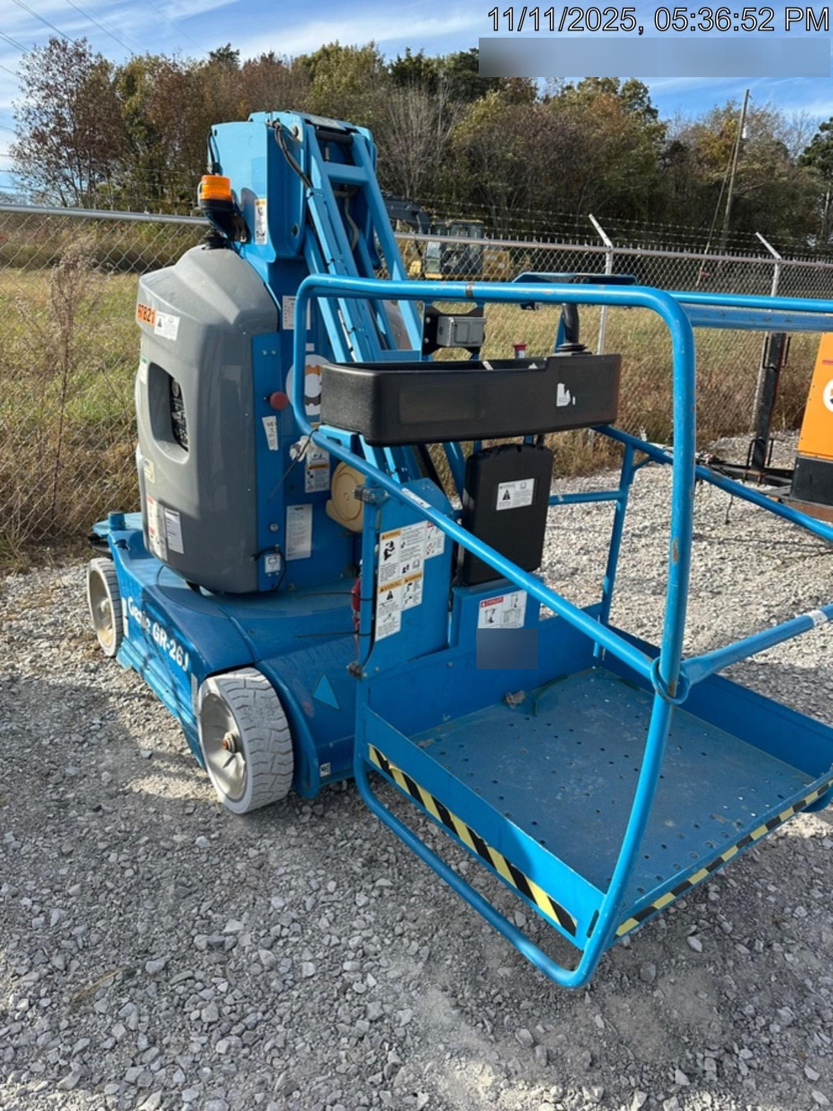 2020 GENIE GR-26J
