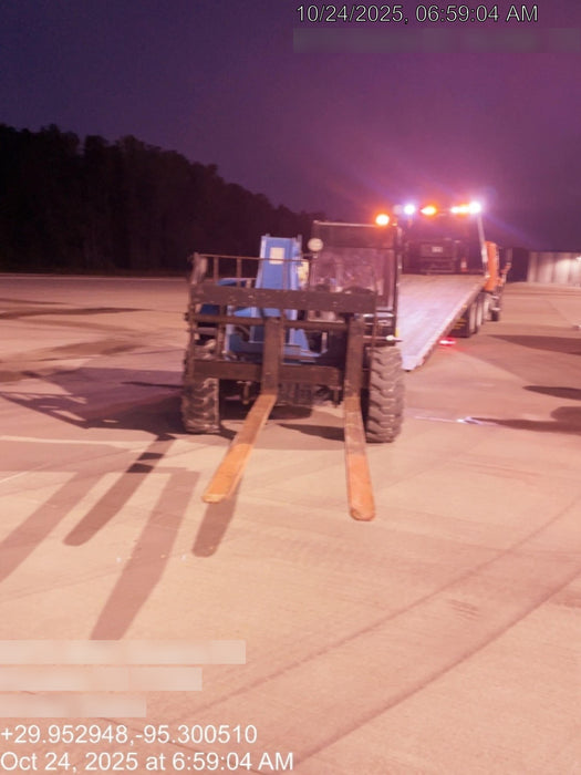 2019 Genie GTH-5519 Cab/Heat/AC, Solid RT Tires, LED Work Lights, Beacon 48" Carriage, 48" Forks