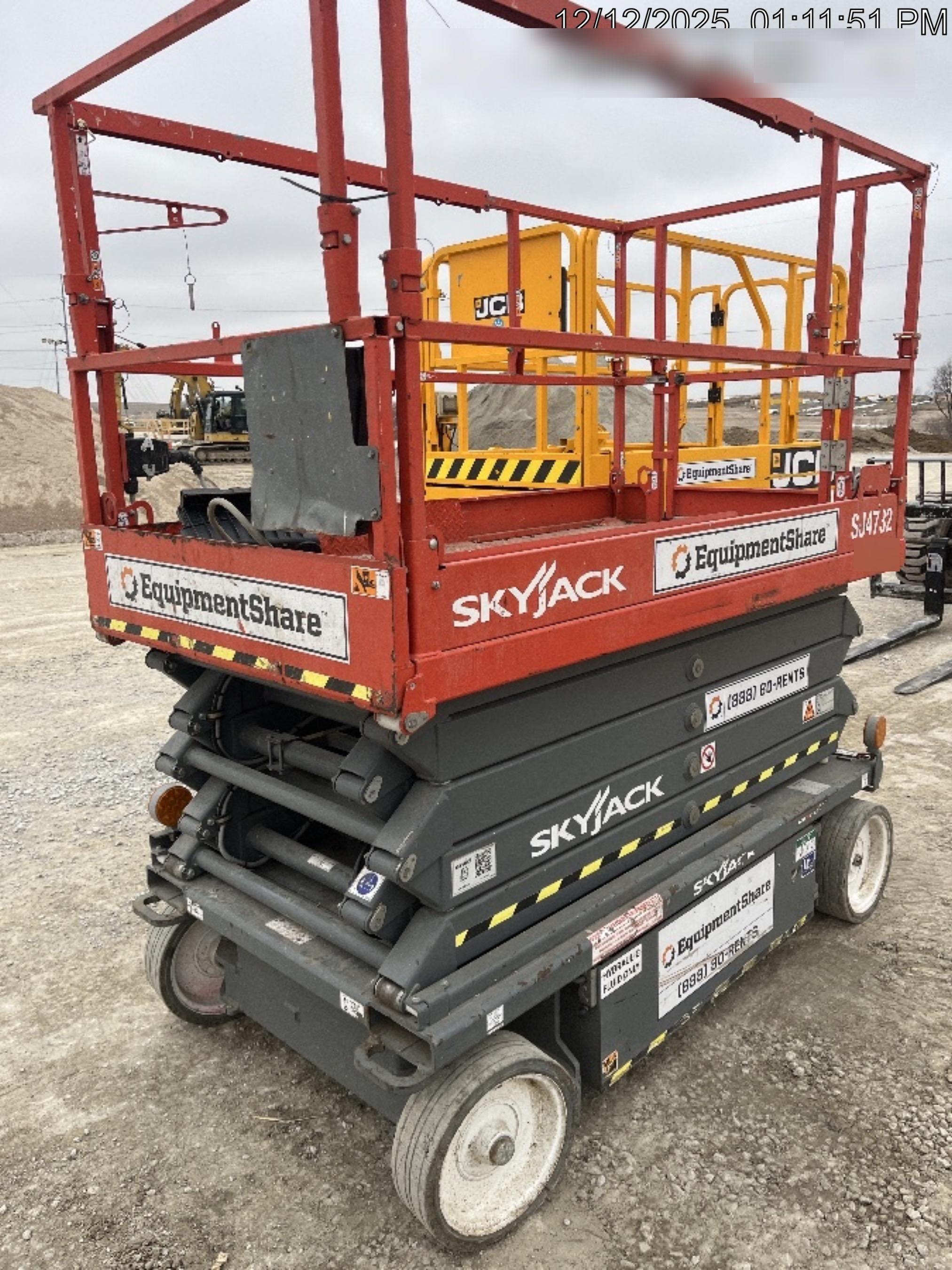 2021 SKYJACK SJ4732