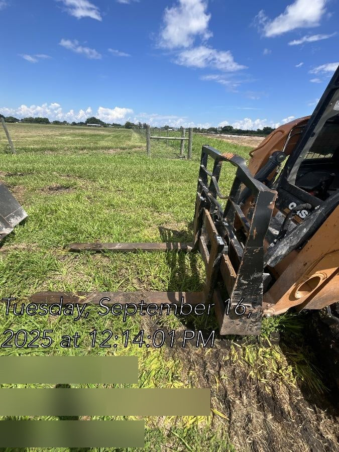 2022 ARROW MATERIAL HANDLING 48" Pallet Forks - Arrow